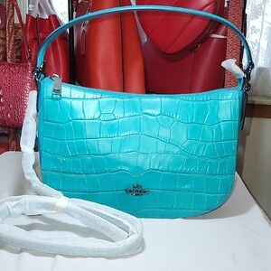 Coach Chelsea Crossbody In Croc-Embossed Leather   /  Dark Turquoise